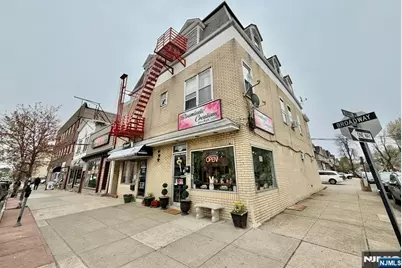 718 Broadway Apt5 #APT5, Bayonne, NJ 07002 - Photo 1