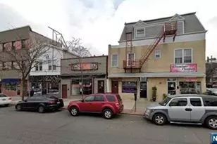 718 Broadway Apt5, Bayonne, NJ 07002 - Photo 3