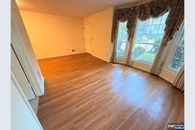 744 Pepperidge Road, Mahwah, NJ 07430 - Photo 11