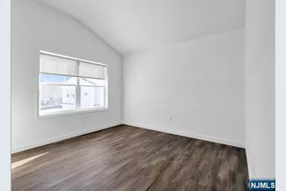 18 Park Street 2B #2B, South Hackensack Township, NJ 07606 - Photo 11