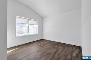 18 Park Street 2B, South Hackensack Township, NJ 07606 - Photo 11