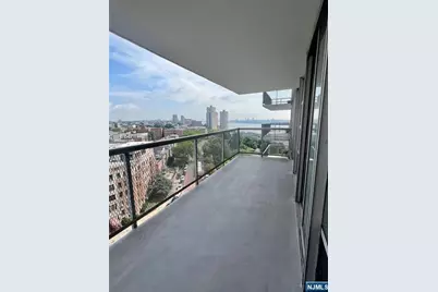 6050 Boulevard East 12D #12D, West New York, NJ 07093 - Photo 9