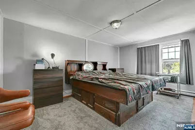 111 Van Winkle Avenue, Hawthorne, NJ 07506 - Photo 11