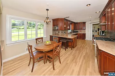 12 Heatherhill Lane, Woodcliff Lake, NJ 07677 - Photo 21