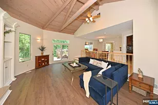 12 Heather Hill Ln, Woodcliff Lake, NJ 07677 - Photo 17