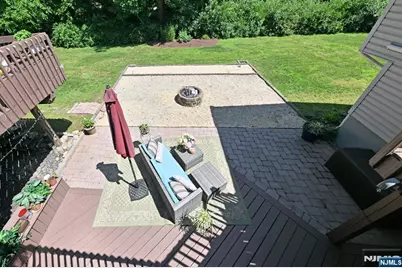 12 Heatherhill Lane, Woodcliff Lake, NJ 07677 - Photo 15