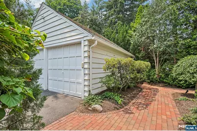 86 Walthery Avenue, Ridgewood, NJ 07450 - Photo 35