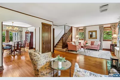 86 Walthery Avenue, Ridgewood, NJ 07450 - Photo 7