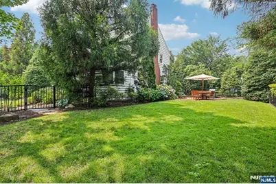 86 Walthery Avenue, Ridgewood, NJ 07450 - Photo 37