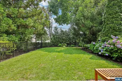 86 Walthery Avenue, Ridgewood, NJ 07450 - Photo 39
