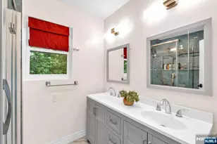 234 Liberty Rd, Teaneck Township, NJ 07666 - Photo 19