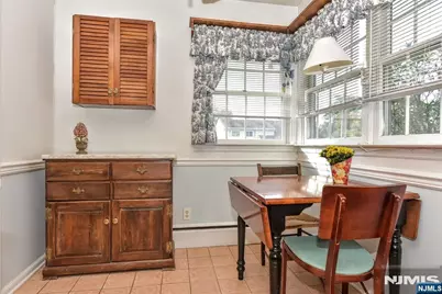 143 Manhattan Avenue, Waldwick, NJ 07463 - Photo 13