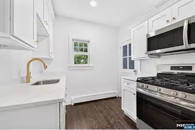 289 Hathaway Street, Wallington, NJ 07057 - Photo 19