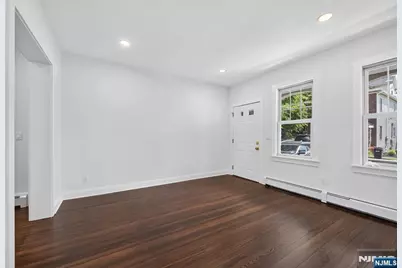 289 Hathaway Street, Wallington, NJ 07057 - Photo 7