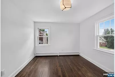 289 Hathaway Street, Wallington, NJ 07057 - Photo 31