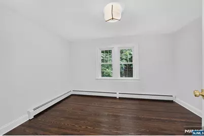 289 Hathaway Street, Wallington, NJ 07057 - Photo 33