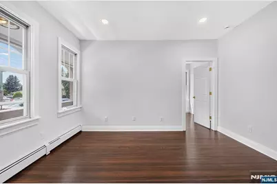 289 Hathaway Street, Wallington, NJ 07057 - Photo 5