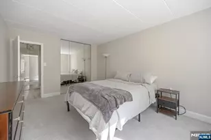 25 Jefferson Street 2F, Hackensack, NJ 07601 - Photo 27