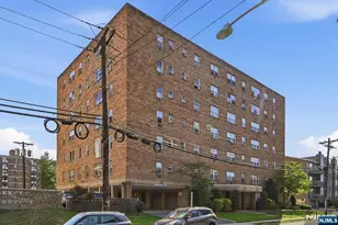 25 Jefferson Street 2F, Hackensack, NJ 07601 - Photo 3