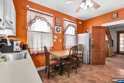 58 Piaget Avenue, Clifton, NJ 07011 - Photo 9