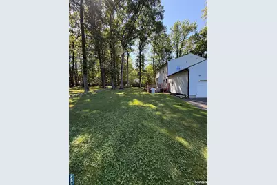 61 Heatherhill Lane, Woodcliff Lake, NJ 07677 - Photo 23