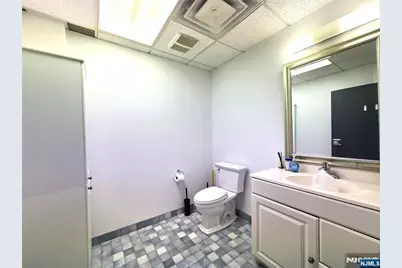 140 Sylvan Avenue, Englewood Cliffs, NJ 07632 - Photo 7