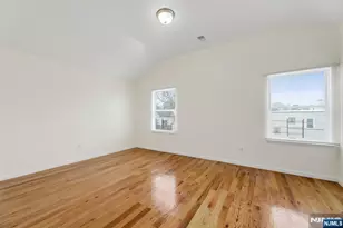 45 Orient Ave 2, Jersey City, NJ 07305 - Photo 17