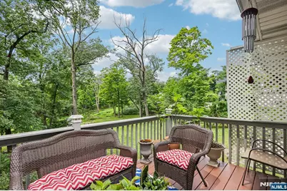 695 Berdan Avenue, Wayne, NJ 07470 - Photo 13