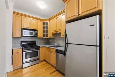 6015 E Blvd 1B #1B, West New York, NJ 07093 - Photo 17