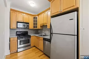 6015 E Blvd 1B, West New York, NJ 07093 - Photo 17