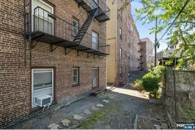 6015 E Blvd 1B #1B, West New York, NJ 07093 - Photo 25