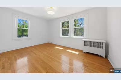 26 Lafayette Avenue, East Orange, NJ 07017 - Photo 9