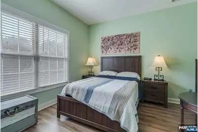 8205 Harcourt 8205 #8205, Clifton, NJ 07013 - Photo 17
