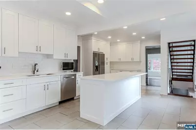 8 Birchwood, North Caldwell, NJ 07006 - Photo 19