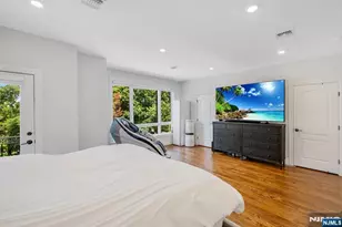 34 Lafayette Ave, Cliffside Park, NJ 07010 - Photo 21