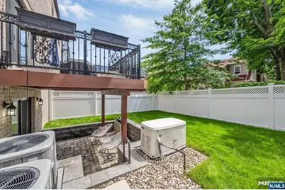 34 Lafayette Avenue, Cliffside Park, NJ 07010 - Photo 39