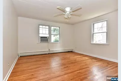 101 Madison Avenue 1st Floor #1st Floor, Midland Park, NJ 07432 - Photo 13