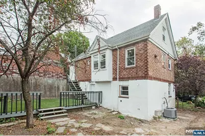 2389 3rd Street, Fort Lee, NJ 07024 - Photo 43