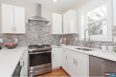 2389 3rd Street, Fort Lee, NJ 07024 - Photo 37