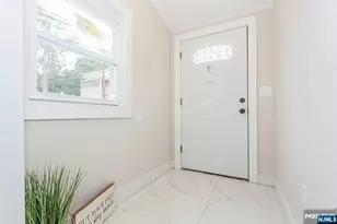 2389 3rd St, Fort Lee, NJ 07024 - Photo 23