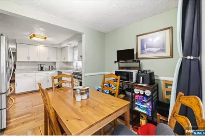 203 Willow Avenue, Hackensack, NJ 07601 - Photo 11