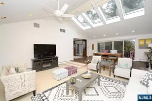38 Griswold Pl, Glen Rock, NJ 07452 - Photo 3