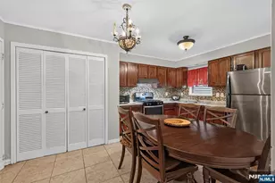 192 Dwight St, Jersey City, NJ 07305 - Photo 25
