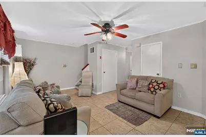 192 Dwight Street, Jersey City, NJ 07305 - Photo 23