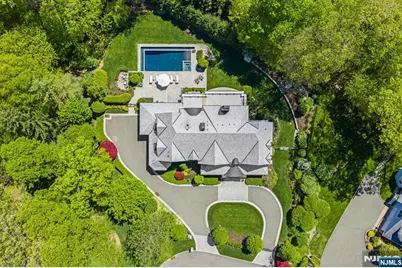 555 Miller Court, Wyckoff Township, NJ 07481 - Photo 49