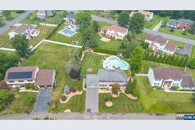 86 S Colonial Drive, Harrington Park, NJ 07640 - Photo 35
