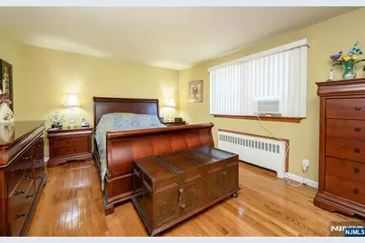 35 Werneking Place, Little Ferry, NJ 07643 - Photo 13
