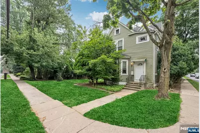 7 Hardenburgh Avenue, Demarest, NJ 07627 - Photo 3