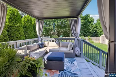 135 Locust Drive, Maywood, NJ 07607 - Photo 35