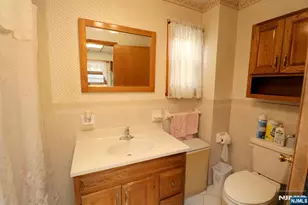 15 Darcy St, Newark, NJ 07105 - Photo 7